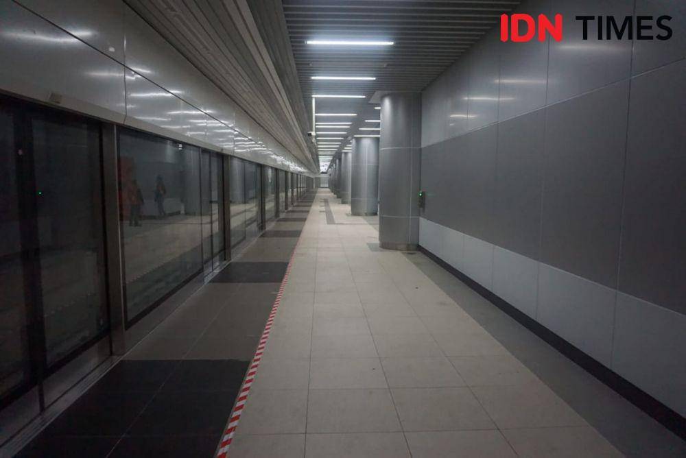 https://cdn.idntimes.com/content-images/post/20190131/peron-mrt-2-609c339e5e3fc068e21e4980643cff57.jpeg