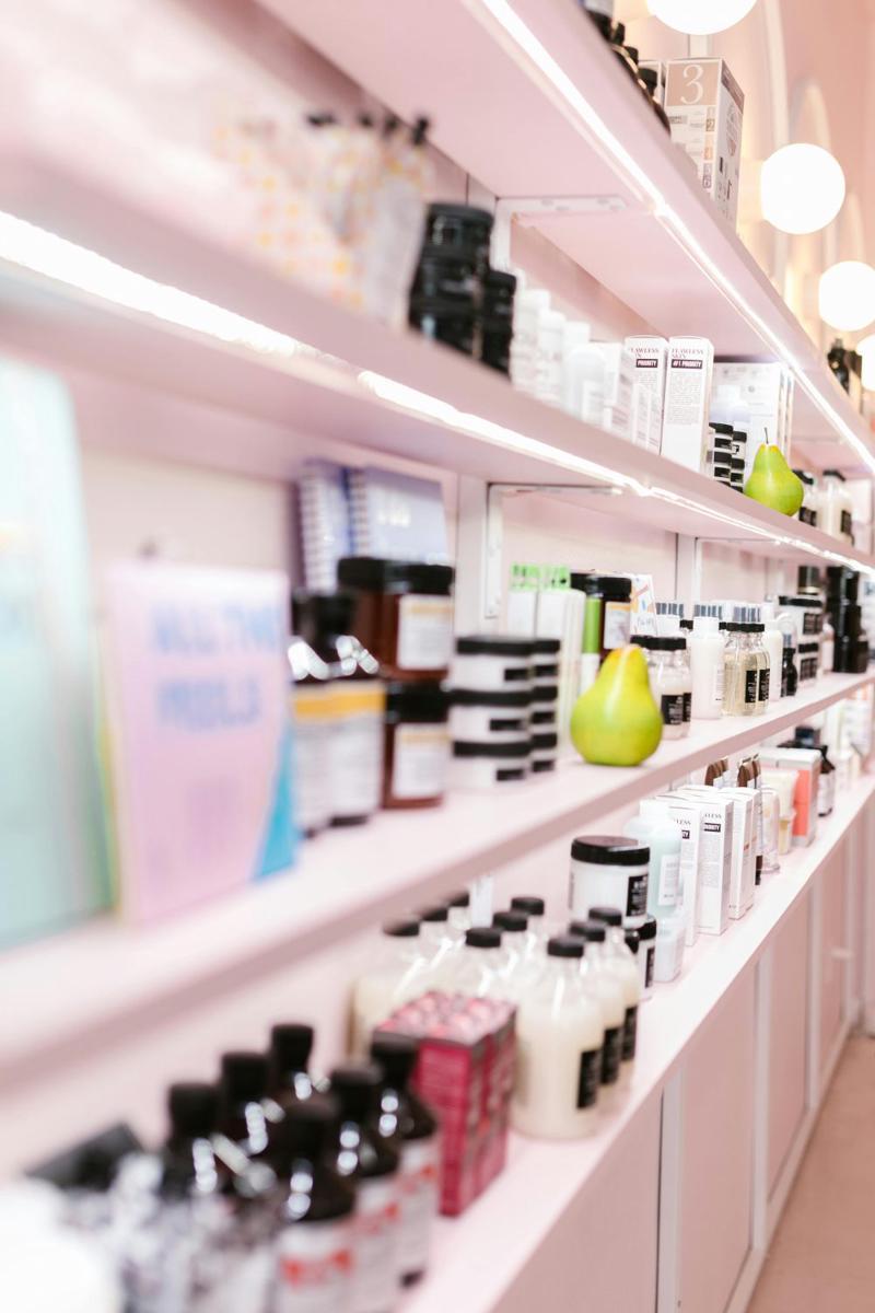 5 Rekomendasi Toko Kosmetik di Semarang, Warga Lokal Pasti Ke sini!