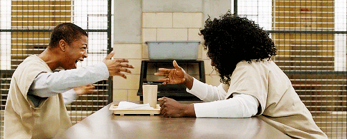 https://cdn.idntimes.com/content-images/post/20170116/prison-besties-orange-is-the-new-black-35506914-500-200-55ec5a73b96c7c354a8bb99b53089ad2.gif