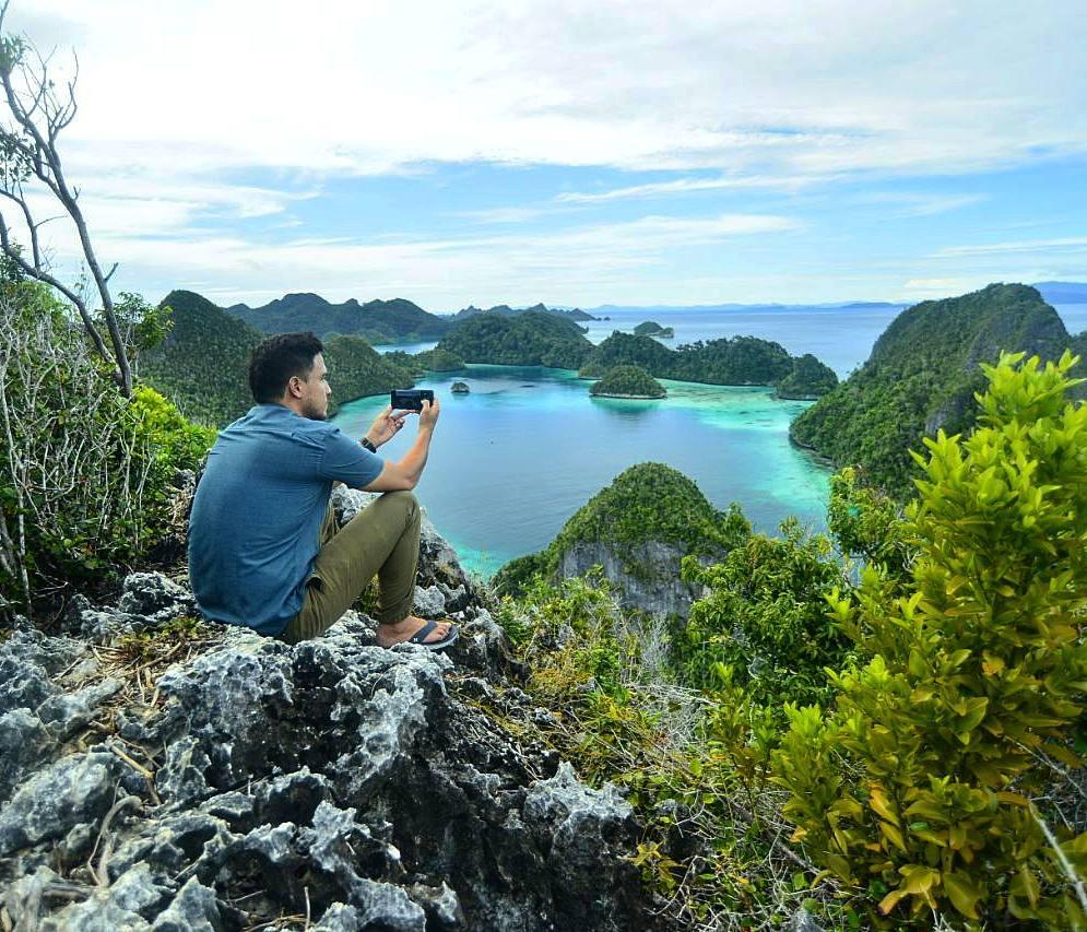 https://cdn.idntimes.com/content-images/post/20171112/raja-ampat-049988c828a51a061b0872c2fe630f2c.jpg