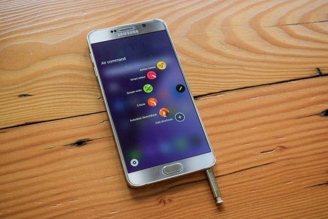http://cdn.idntimes.com/content-images/post/20151001/samsung-galaxy-note-5-review-front-640x427-c.jpg