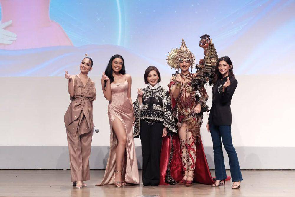 Potret Acara Konferensi Pers Firsta Yufi ke Ajang Miss Supranational 2025 (Instagram.com/officialputeriindonesia)