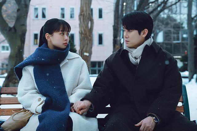 3 Alasan Yeon Joo Dekat Lagi dengan Mantannya di Tastefully Yours