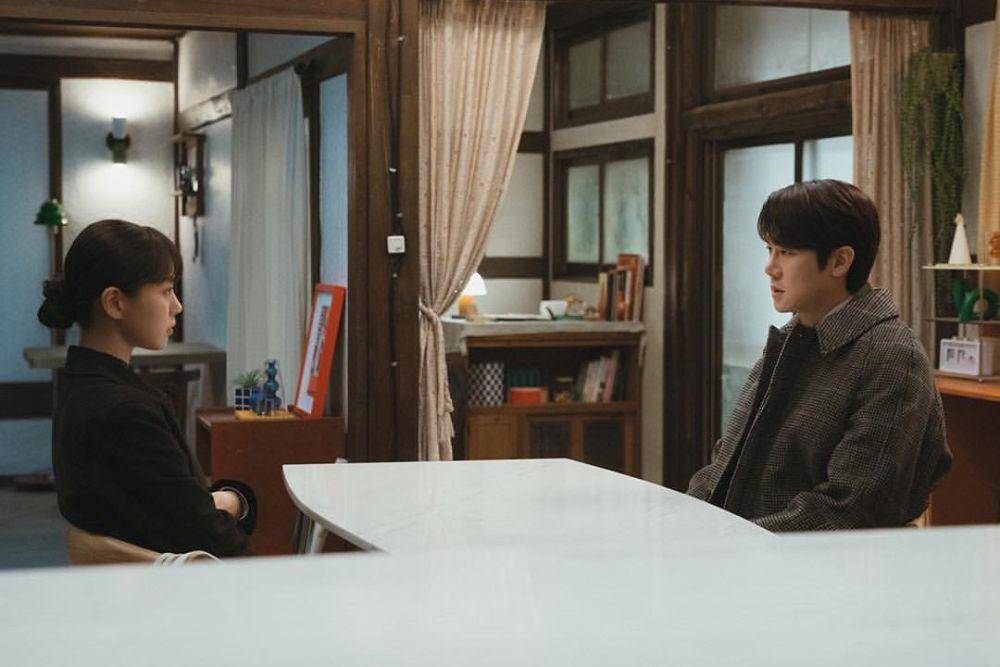 still cut drakor Tastefully Yours (instagram.com/channel.ena.d)