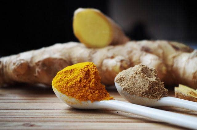 Ilustrasi bahan jamu kecantikan kunyit asam jahe (pixabay.com/ Andrea)