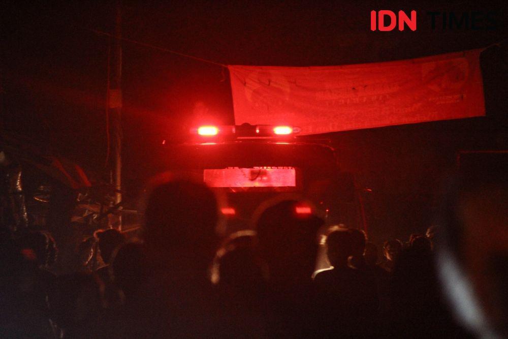 https://cdn.idntimes.com/content-images/post/20190610/suasana-kebakaran-pasar-ujungberung-bandung-8867-4a4f1fea324b021a5112a216483a0c73.jpg