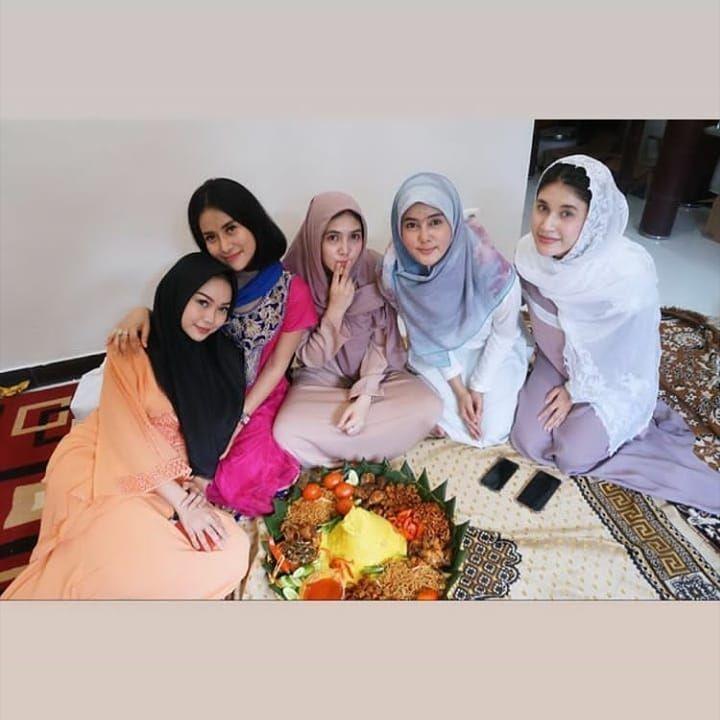 https://cdn.idntimes.com/content-images/post/20190118/syilaalraen-ofc-9da79dea56d326eb04da34e5eea147ee.jpg