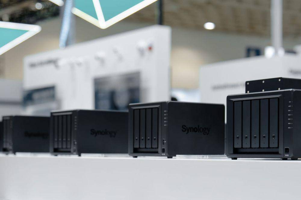 Lini seri 25 (dok. Synology)