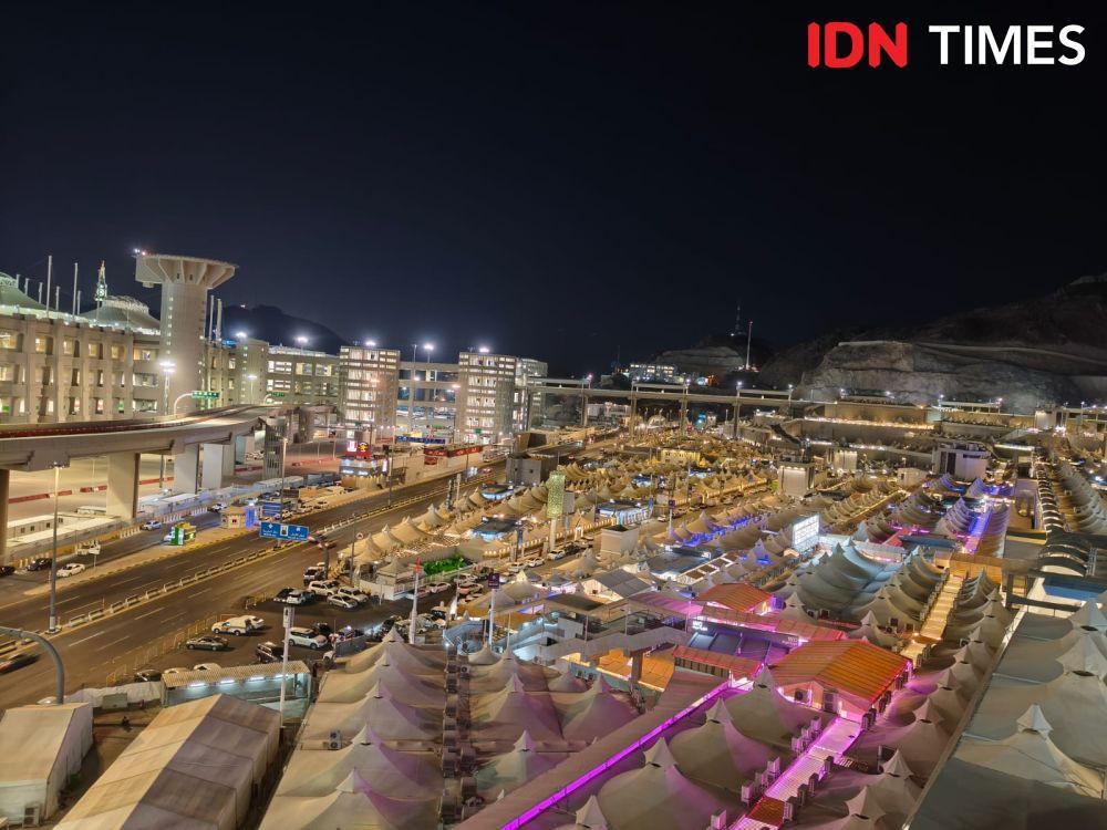 Suasana tenda-tenda jemaah haji di Mina, Makkah, Arab Saudi. (Media Center Haji/Rochmanudin)