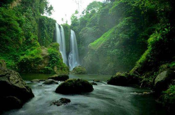 http://cdn.idntimes.com/content-images/post/20151228/6-triptowisataindonesiablogspotcom-d4d5c54ba5188be554898b5771054f85.jpg
