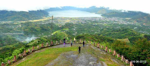 http://cdn.idntimes.com/content-images/post/20151228/8-panoramiocom-d81f5cf59031946bc6edea90a707ec66.jpg