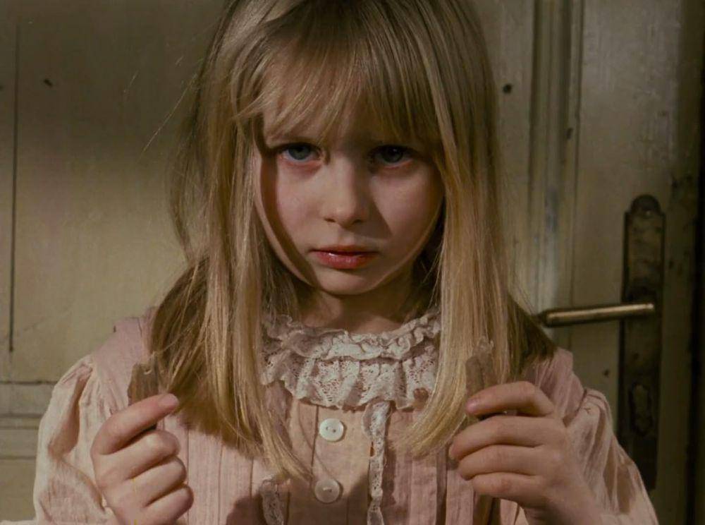 film Alice (dok. LookingGlass Films/Alice)