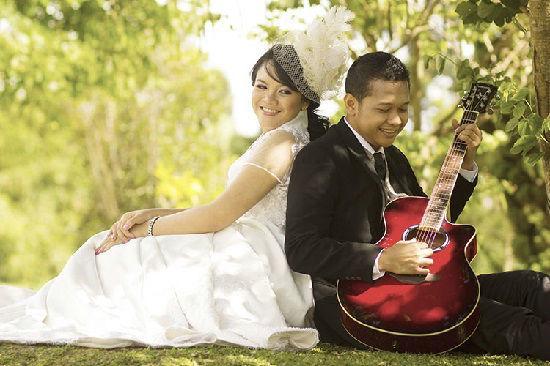 http://cdn.idntimes.com/content-images/post/20150811/Orangtua7_preweddingcoid.jpg