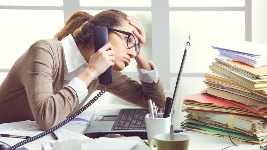 http://cdn.idntimes.com/content-images/post/20160524/a-stressed-business-woman-looks-tired-she-answer-telephones-in-her-office-734aef364492a3fb59c64eabc824129b.jpg