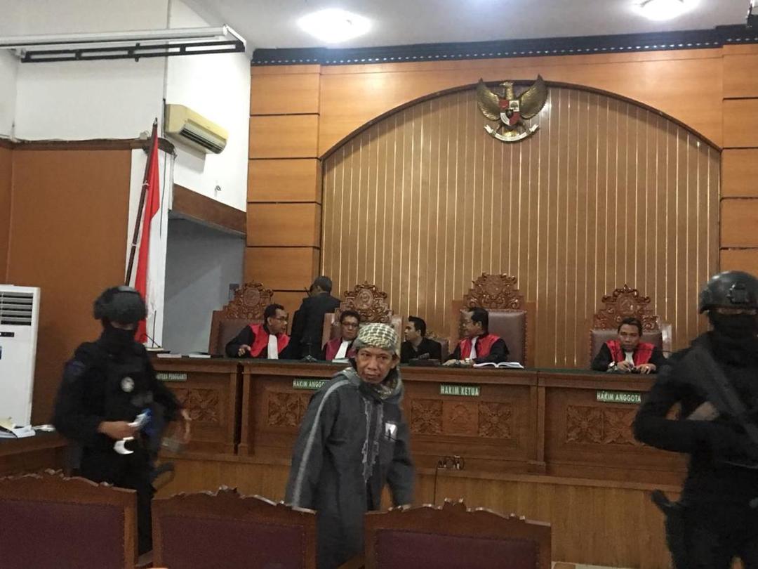 https://cdn.idntimes.com/content-images/post/20180525/aman-abdurrahman-5-0b2a18df6bd90159a36eb9f842358241.jpeg