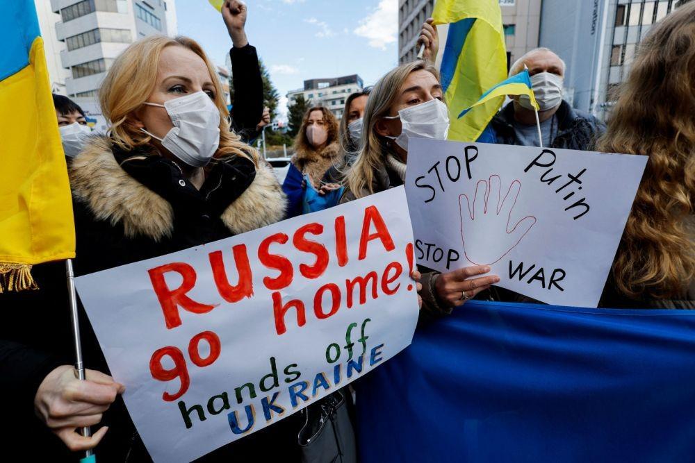https://cdn.idntimes.com/content-images/post/20220301/antarafoto-jepang-protests-ukraina-23022022-5d88ef4b0881af57f3face006bd157aa.jpg