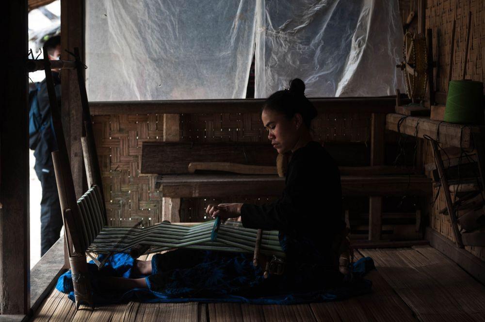 https://cdn.idntimes.com/content-images/post/20211002/antarafoto-penjualan-kain-baduy-meningkat-021021-bk-1-ba298d9153d805e0913a0cae70cdd6e1.jpg