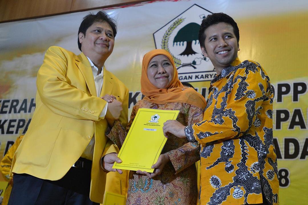 https://cdn.idntimes.com/content-images/post/20180105/antarafoto-penyerahan-sk-pencalonan-kepala-daerah-golkar-050118-wpa-3-8b8bbd9630f41b1b519ffc9892c4c3ec.jpg
