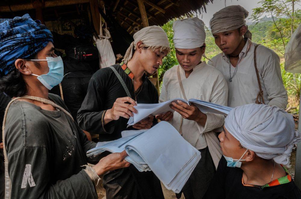 https://cdn.idntimes.com/content-images/post/20210830/antarafoto-perekaman-e-ktp-warga-suku-baduy-280821-bk-6-823106c3e4b3c24d7d664dfd96dff39c.jpg