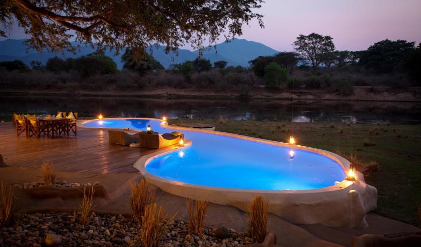 https://cdn.idntimes.com/content-images/post/20170913/chongwe-river-house-pool-and-river850x500-4220d91460fb197d8958448396aecd63.jpg