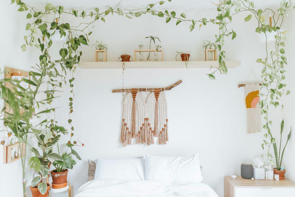 12 Ide Dekorasi Macrame di Kamar Tidur, Tampilan Instagramable!