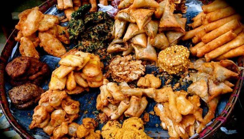https://cdn.idntimes.com/content-images/post/20180327/deep-fried-food-3375b9d5fdb5e4d600c29717f99eda8c.jpg