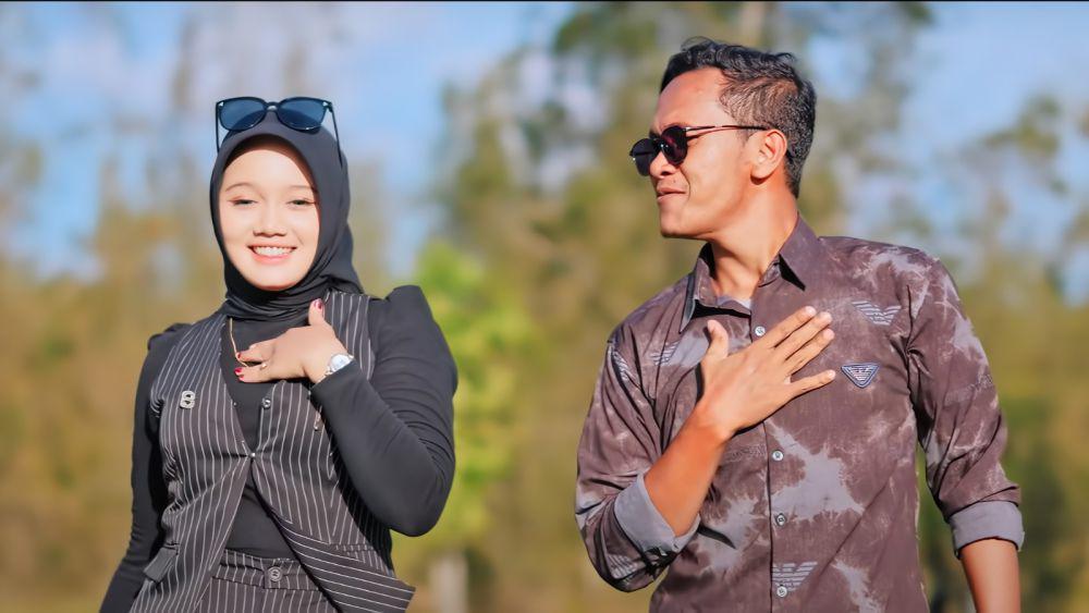 Lirik Lagu Tia Monika beserta Maknanya yang Lagi Viral