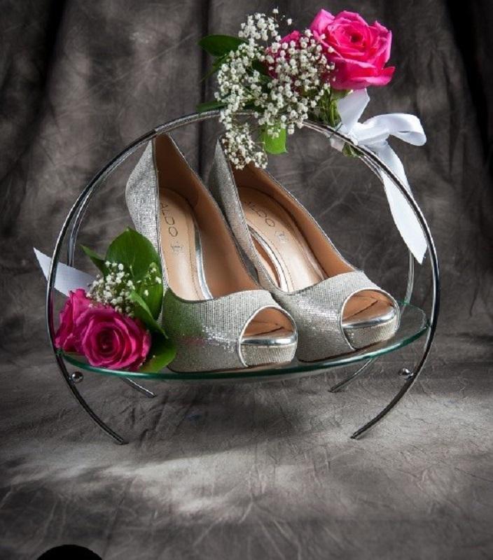 https://cdn.idntimes.com/content-images/post/20170710/gubahan-flower-555x630-eb635e6fe2c64e447a2c10689e5c380e.jpg