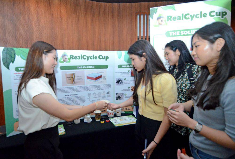 Gracelyn Atmadja di ajang Jakarta Scholars Symposium bertajuk Advocacy In Action (Dok. Istimewa)