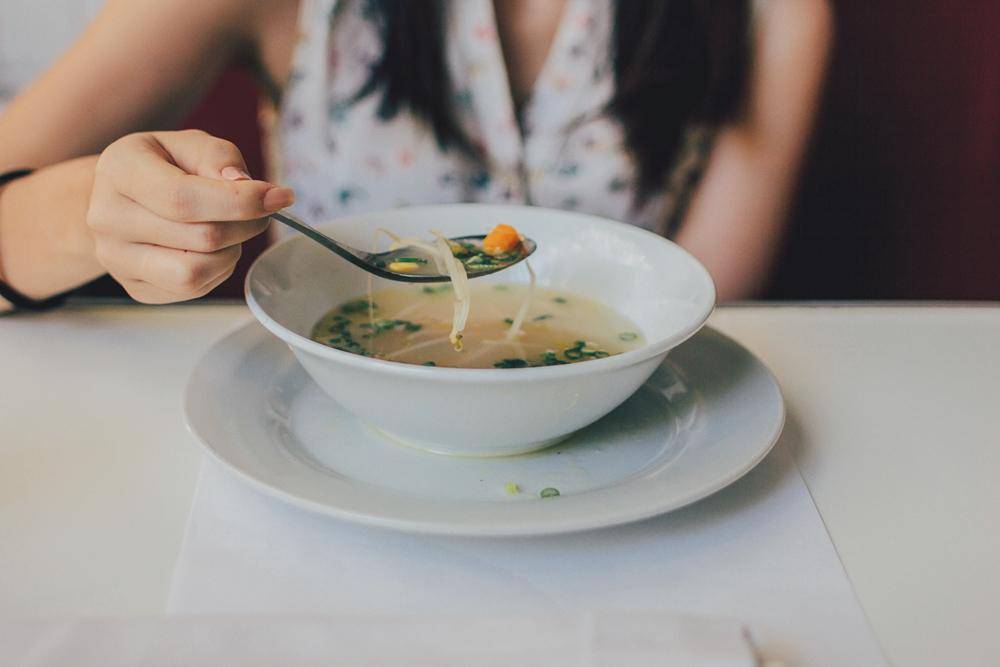 https://cdn.idntimes.com/content-images/post/20170616/pexels-photo-128950-09727b11e17bec15e22323e5a3e8a1ed.jpeg