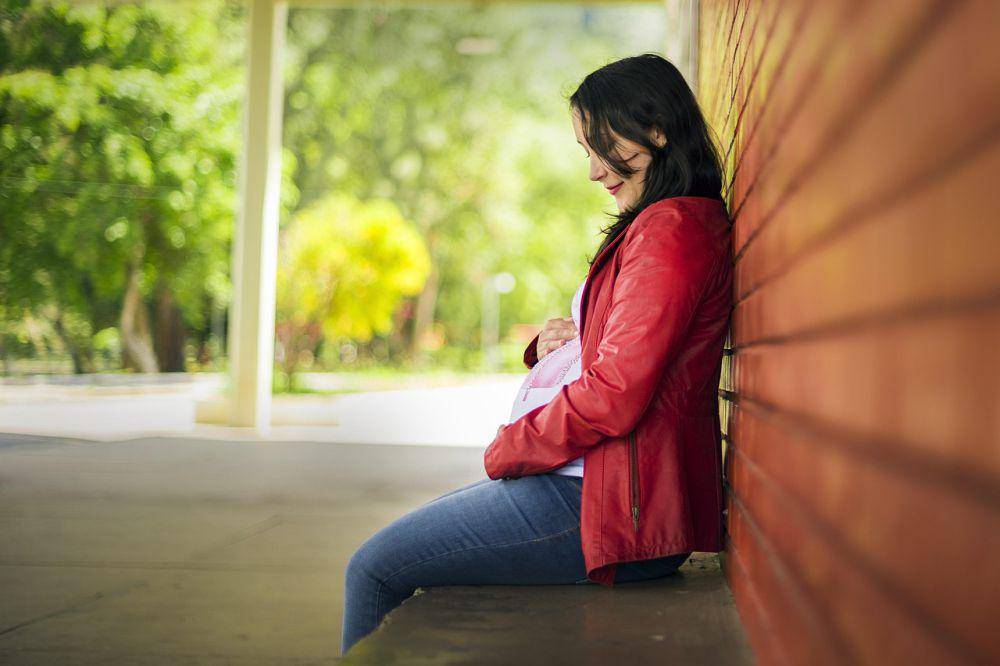 potret ibu hamil (pixabay.com/Fotorech)
