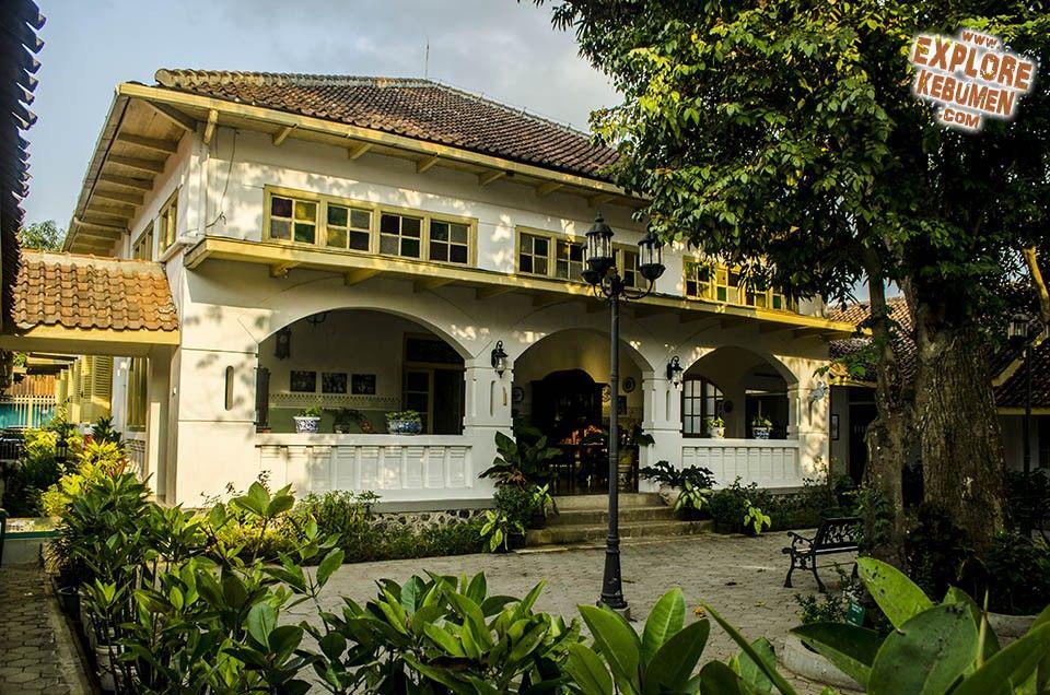 http://cdn.idntimes.com/content-images/community/2017/04/rumah-martha-tilaar-gombong-2-e2e77336816110de30650987fceb388b.jpg