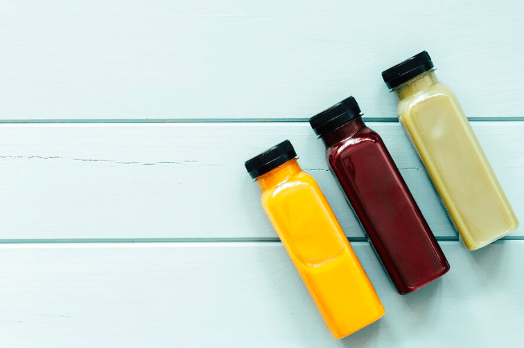 Ilustrasi kopi dan minuman siap minum (freepik.com)