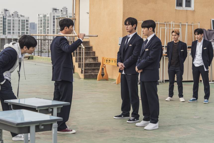 Cuplikan drama Korea ONE: High School Heroes (dok. Wavve/ONE: High School Heroes)