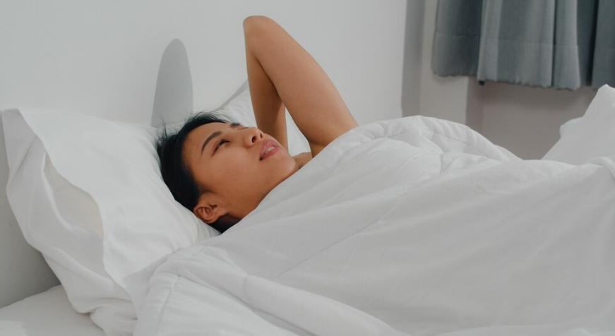 5 Penjelasan Terkait Hypnic Jerk, Sensasi Seperti Terjatuh saat Tidur