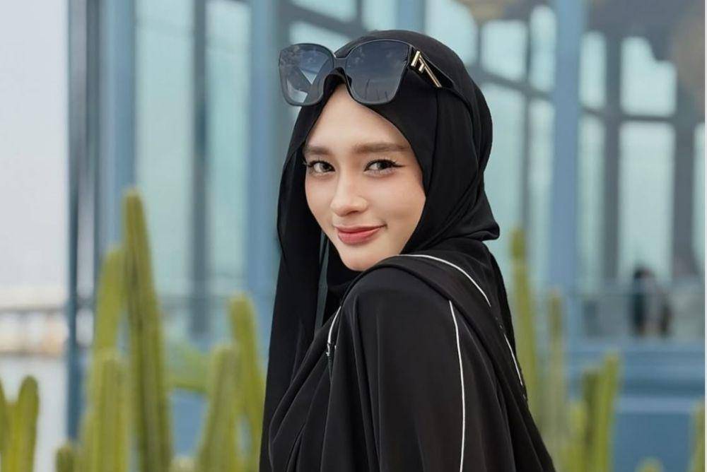 Inara Rusli (instagram.com/mommy_starla)
