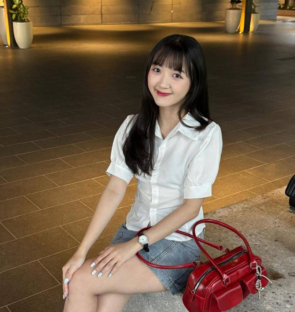 Lia JKT48 (instagram.com/jkt48.aurellia_)
