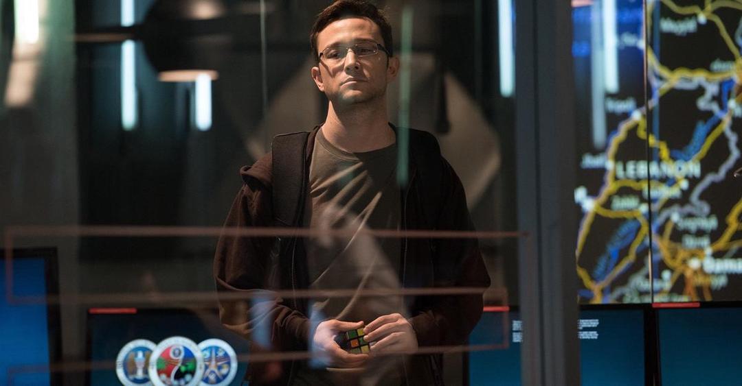 https://cdn.idntimes.com/content-images/post/20180208/snowden-d0d820556211906f47875b046fb6fd39.jpg