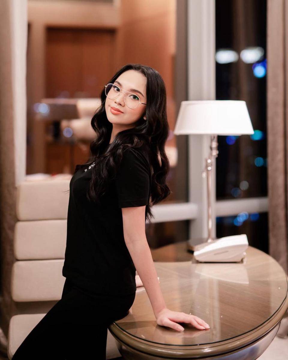 inspirasi makeup minimalis untuk remaja ala Lyodra Ginting (instagram.com/lyodraofficial)