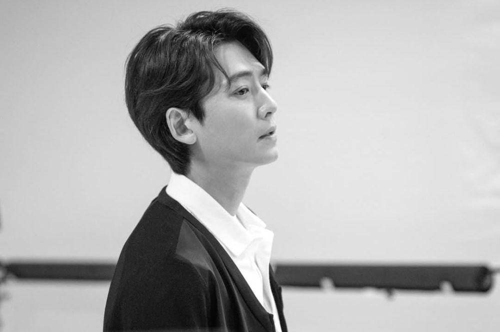 Jung Kyung Ho (instagram.com/management_allum)
