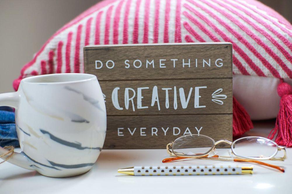 50 Quotes yang Cocok Dipajang di Ruang Kerja, Bikin Semangat!