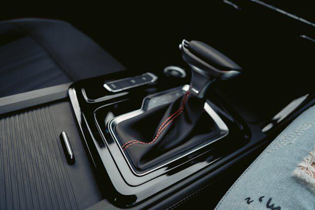 Transmisi CVT vs AT: Mana Paling Responsif?