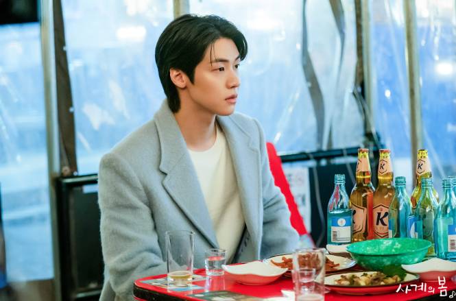cuplikan drama Spring of Youth (dok. SBS/Spring of Youth)