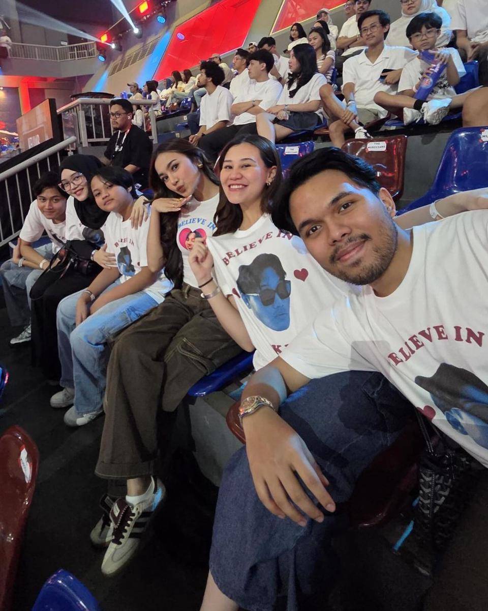 artis nonton Bahkan Voli 2 (Instagram.com/rizkyfbian)