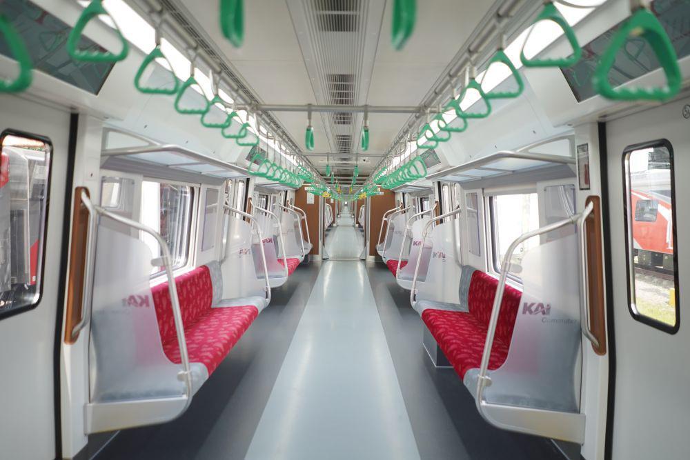 KRL Baru dari China Resmi Beroperasi Layani Lintas Bogor dan Cikarang