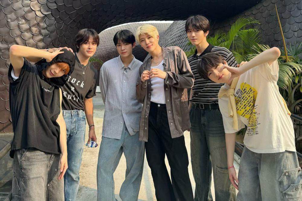 9 Potret NCT WISH Jalan-jalan di Jakarta, Asyik Wisata Edukasi di TMII