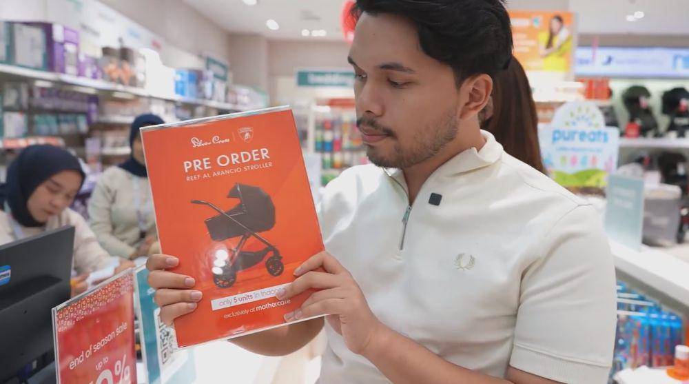 Aaliyah Massaid Beli Perlengkapan Bayi (YouTube.com/Thariq Halilintar)