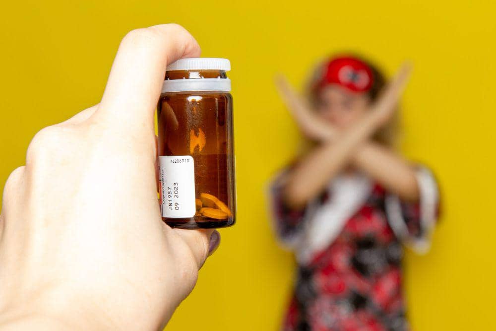 Ilustrasi berhenti minum obat (freepik.com/KamranAydinov)