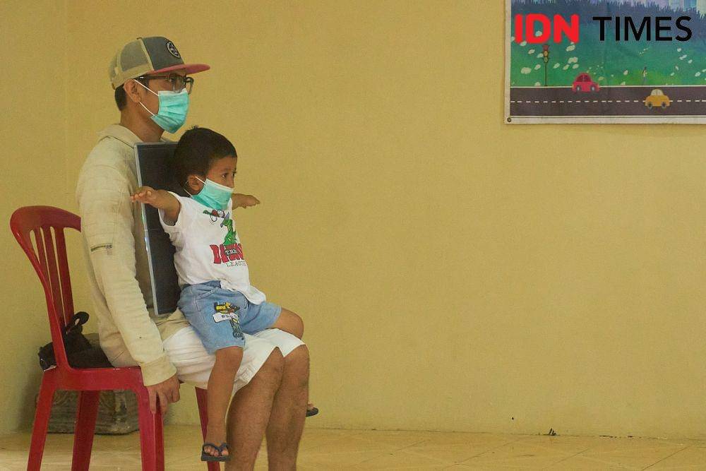 Kegiatan Penemuan Kasus Aktif (Active Case Finding/ACF) untuk skrining kasus Tuberkulosis (TBC) di Kota Semarang.