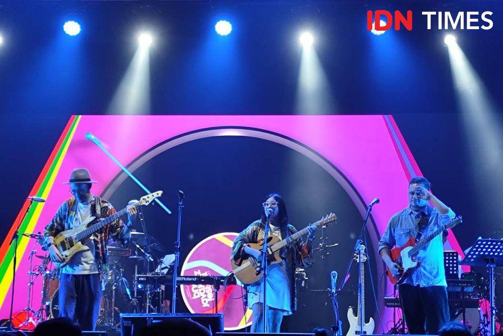 Endah N Rhesa di hari terakhir BNI Java Jazz Festival 2025 di JIExpo Kemayoran, Jakarta, Minggu (1/6/2025) (dok. IDN Times/Shandy Pradana
